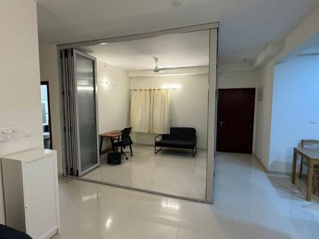 Rental | 3 BHK + Study Room 1665 Sq.Ft. Apartment in L&T Raintree Boulevard