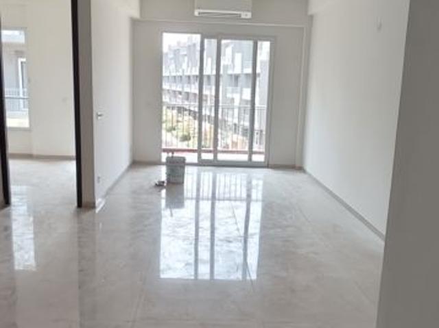 Rental | 3 BHK + Study Room 1680 Sq.Ft. Apartment in Smart World Orchard