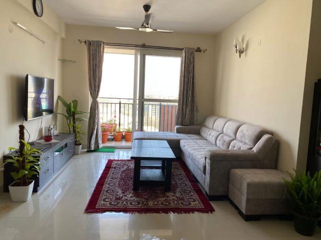Rental | 3 BHK + Study Room 1700 Sq.Ft. Apartment in Adarsh Palm Retreat