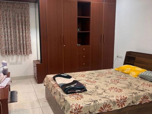 Rental | 3 BHK + Study Room 1850 Sq.Ft. Apartment in Aparna Sarovar Zenith