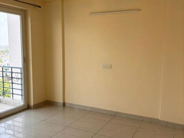 Rental | 3 BHK + Study Room 1954 Sq.Ft. Apartment in Mahindra Aura