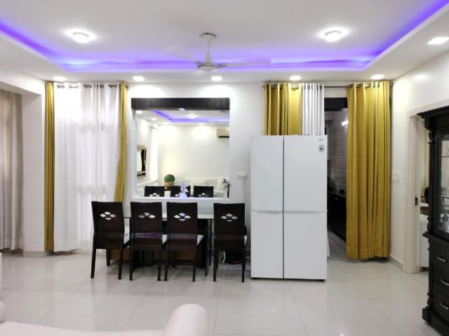 Rental | 3 BHK + Study Room 2100 Sq.Ft. Apartment in Sector 6 Dwarka