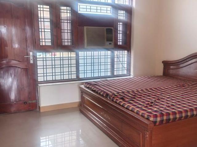 Rental | 3 BHK + Study Room 2125 Sq.Ft. Independent House in Sector 23