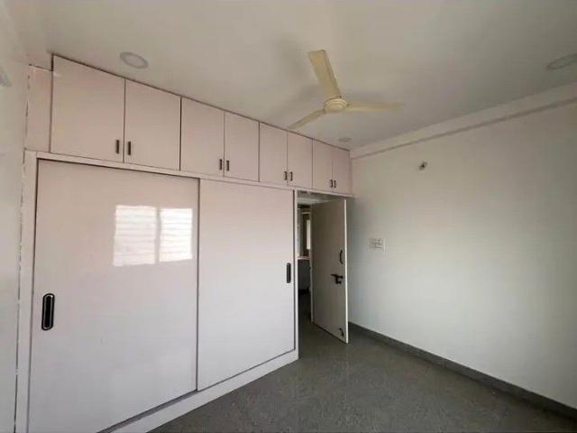 Rental | 3 BHK + Study Room,Basement 1980 Sq.Ft. Apartment in SMR Vinay Iconia Hyderabad
