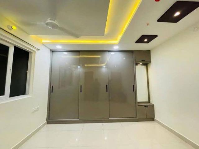 Rental | 3 BHK + Study Room,Basement 3500 Sq.Ft. Apartment in Lodha Bellezza Sky Villas