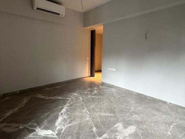 Rental | 3 BHK + Study Room,Extra Room,Store Room 1214 Sq.Ft. Apartment in Vile Parle West