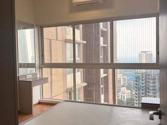 Rental | 3 BHK + Study Room,Extra Room 983 Sq.Ft. Apartment in Runwal Forests