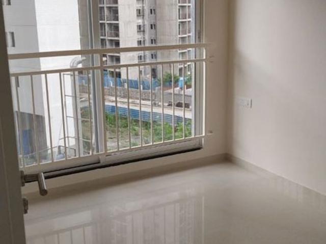Rental | 3 BHK + Store Room 678 Sq.Ft. Apartment in Godrej Park Greens