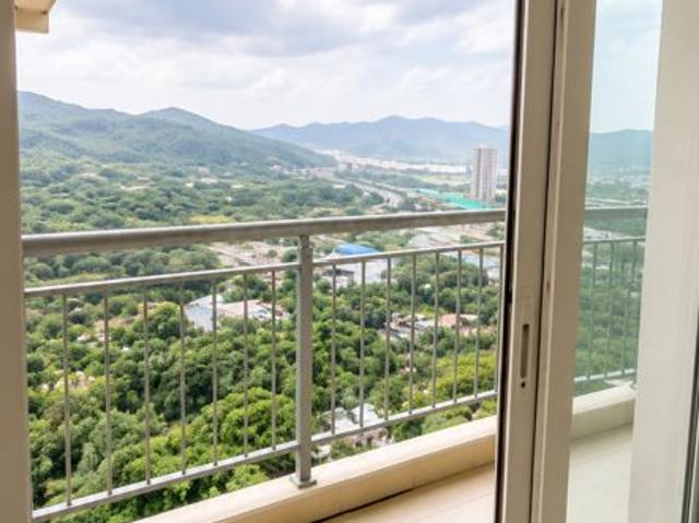 Rental | 3 BHK + Store Room 1000 Sq.Ft. Apartment in Godrej Emerald