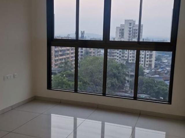 Rental | 3 BHK + Store Room 1000 Sq.Ft. Apartment in Shreeji Atlantis