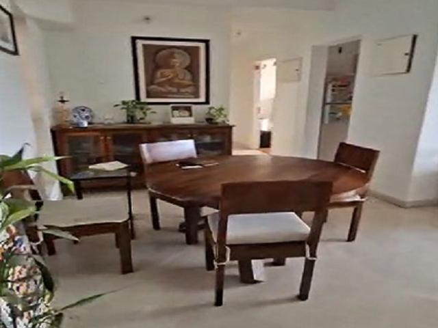 Rental | 3 BHK + Store Room 1100 Sq.Ft. Apartment in Godrej The Trees