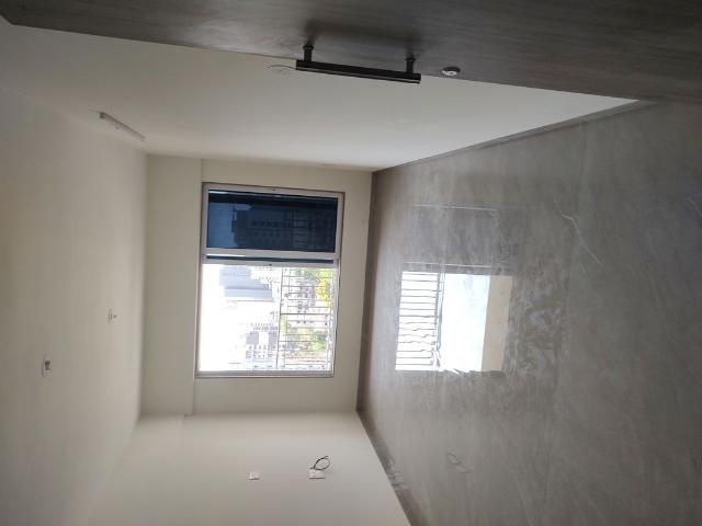 Rental | 3 BHK + Store Room 1150 Sq.Ft. Apartment in Nutan Nagar Building