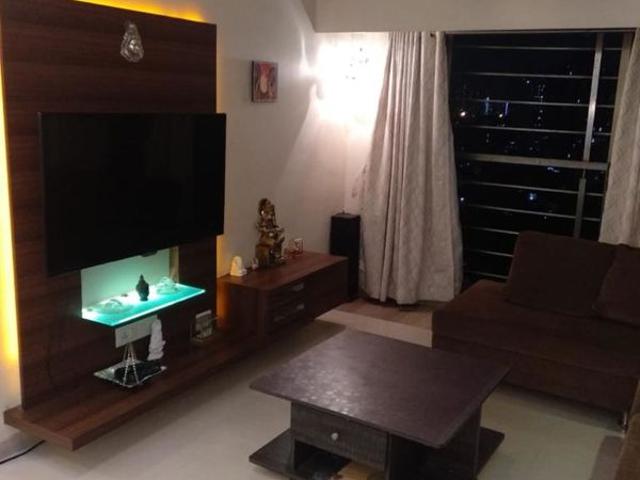 Rental | 3 BHK + Store Room 1230 Sq.Ft. Apartment in Evershine Embassy