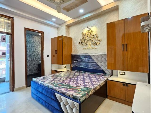 Rental | 3 BHK + Store Room 1260 Sq.Ft. Apartment in IP Extension