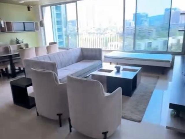 Rental | 3 BHK + Store Room 1367 Sq.Ft. Apartment in Oberoi Realty Esquire