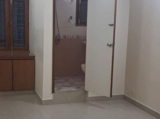 Rental | 3 BHK + Store Room 1500 Sq.Ft. Apartment in Vasant Kunj