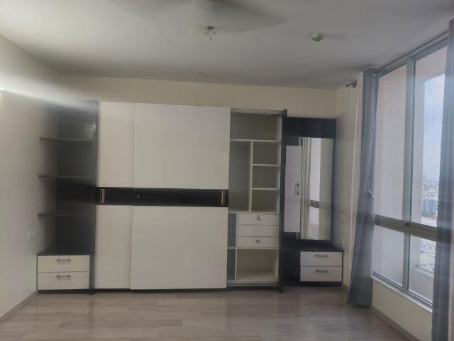 Rental | 3 BHK + Store Room 1527 Sq.Ft. Apartment in Hiranandani Club Meadows