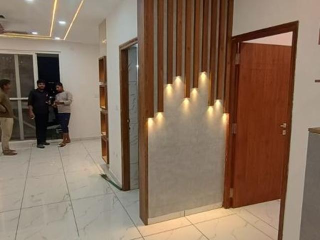 Rental | 3 BHK + Store Room 1535 Sq.Ft. Apartment in Trendsquares Ambience