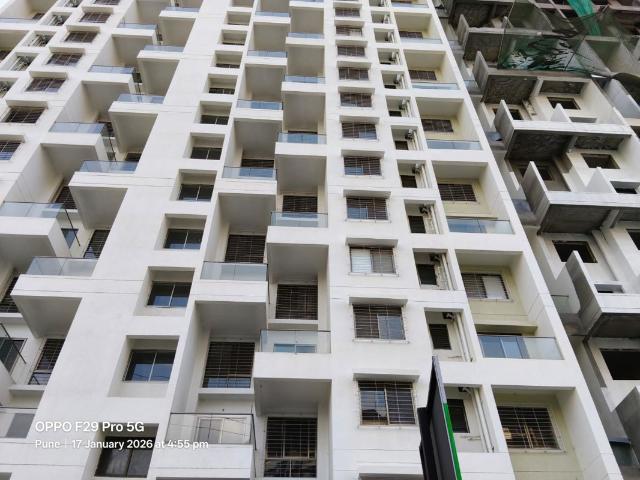 Rental | 3 BHK + Store Room 1600 Sq.Ft. Apartment in Amits Bloomfield