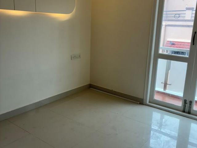 Rental | 3 BHK + Store Room 1600 Sq.Ft. Apartment in Cooke Town
