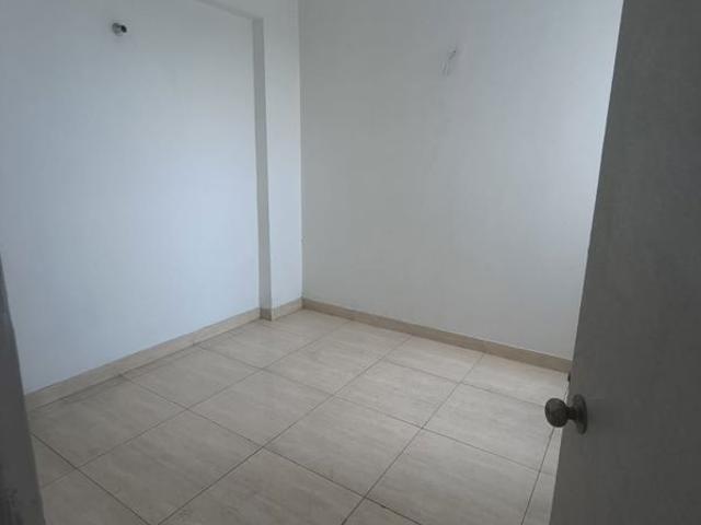 Rental | 3 BHK + Store Room 1650 Sq.Ft. Apartment in Sector 21D