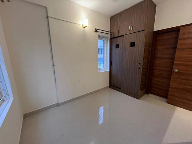 Rental | 3 BHK + Store Room 1700 Sq.Ft. Apartment in Cooke Town