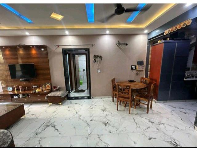 Rental | 3 BHK + Store Room 1700 Sq.Ft. Apartment in Sector 3 Dwarka