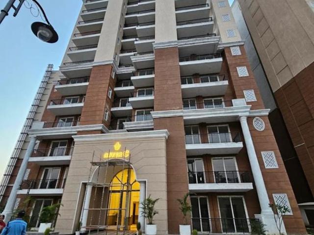 Rental | 3 BHK + Store Room 1775 Sq.Ft. Apartment in Ambika Florence Park