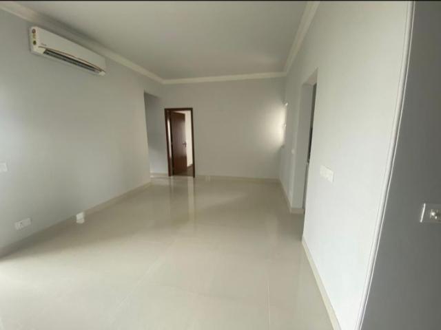 Rental | 3 BHK + Store Room 1789 Sq.Ft. Apartment in Central Park Lake Front Towers