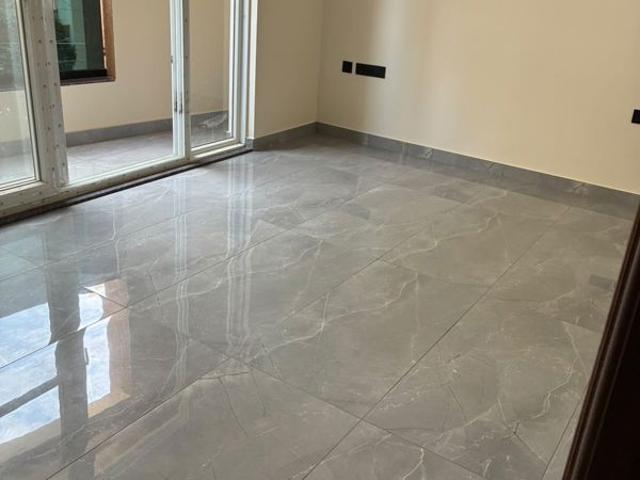 Rental | 3 BHK + Store Room 1800 Sq.Ft. Apartment in Benson Town