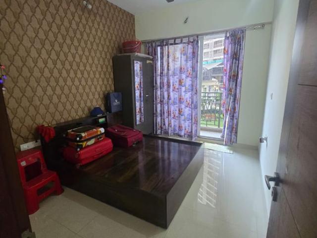 Rental | 3 BHK + Store Room 1800 Sq.Ft. Apartment in Paradise Sai World Empire