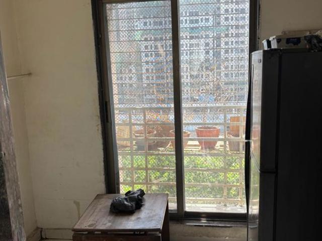 Rental | 3 BHK + Store Room 1820 Sq.Ft. Apartment in B&M Millennium Icon