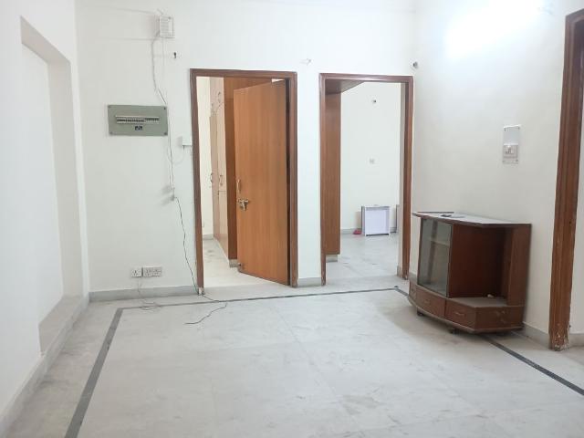 Rental | 3 BHK + Store Room 1850 Sq.Ft. Apartment in Vasant Kunj
