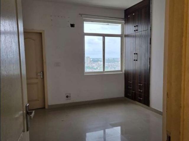 Rental | 3 BHK + Store Room 1900 Sq.Ft. Apartment in Amar Shaheed Path