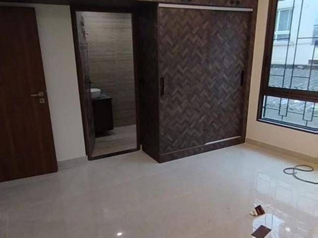 Rental | 3 BHK + Store Room 1900 Sq.Ft. Apartment in Benson Town