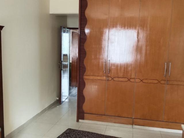 Rental | 3 BHK + Store Room 2000 Sq.Ft. Apartment in Dhawalgiri Apartment Goregaon East