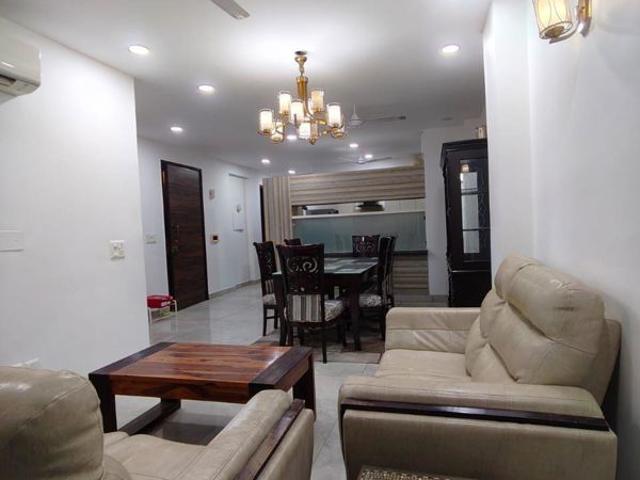 Rental | 3 BHK + Store Room 2000 Sq.Ft. Apartment in Sector 10 Dwarka