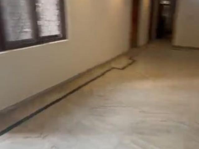 Rental | 3 BHK + Store Room 2000 Sq.Ft. Apartment in Sector 6 Dwarka