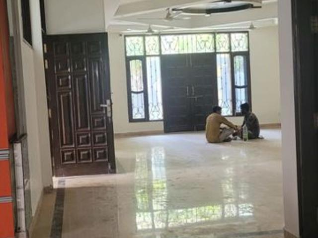 Rental | 3 BHK + Store Room 2000 Sq.Ft. Independent House in Sector 41