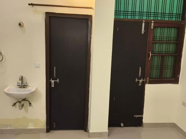 Rental | 3 BHK + Store Room 2152 Sq.Ft. Independent House in Gomti Nagar