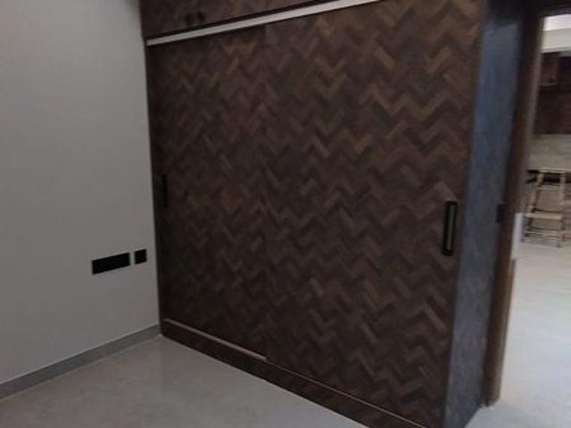 Rental | 3 BHK + Store Room 2200 Sq.Ft. Apartment in Benson Town