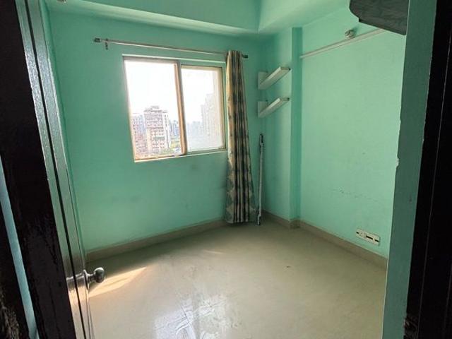 Rental | 3 BHK + Store Room 2200 Sq.Ft. Apartment in RWA Apartments Sector 41