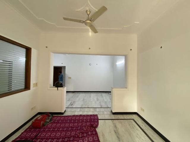 Rental | 3 BHK + Store Room 2200 Sq.Ft. Independent House in Sector 46