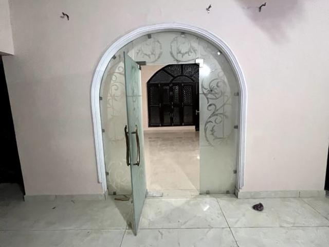 Rental | 3 BHK + Store Room 250 Sq.Yd. Independent House in Sector 31