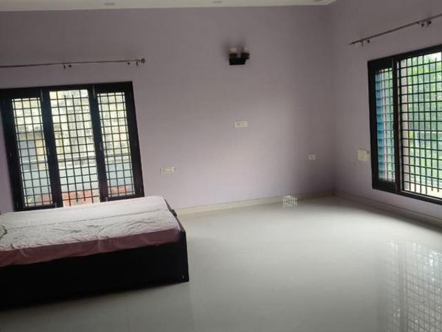Rental | 3 BHK + Pooja Room 4500 Sq.Ft. Independent House in Sector 51
