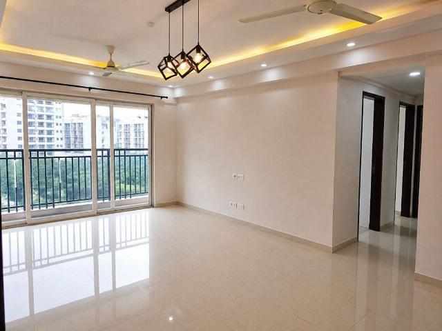 Rental | 3 BHK + Pooja Room 950 Sq.Ft. Apartment in Runwal Estate