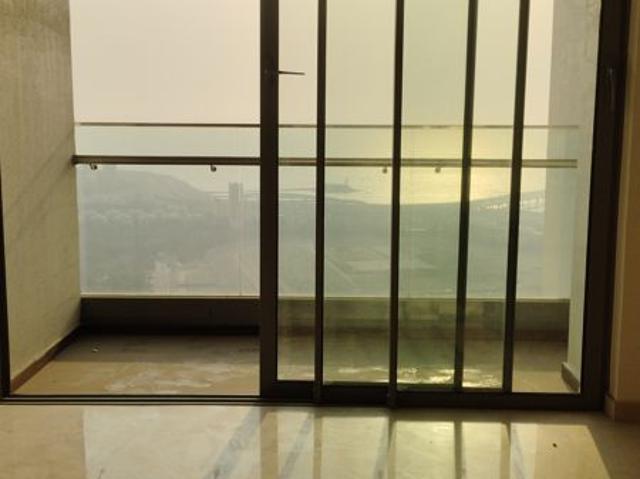Rental | 3 BHK + Pooja Room 1050 Sq.Ft. Apartment in Piramal Mahalaxmi Central Tower 2