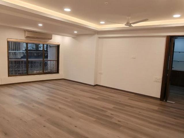 Rental | 3 BHK + Pooja Room 1100 Sq.Ft. Apartment in Vithaldas Nagar