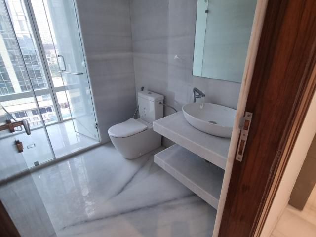 Rental | 3 BHK + Pooja Room 1300 Sq.Ft. Apartment in Crescent Apartment Bandra West