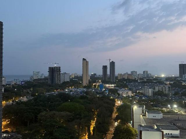 Rental | 3 BHK + Pooja Room 1300 Sq.Ft. Apartment in Cuffe Parade